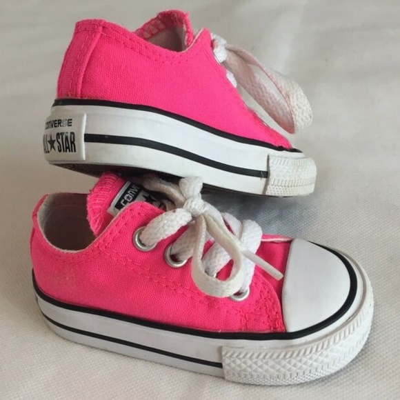 baby girl converse size 3